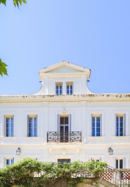 Sur les hauteurs de Marseille, à Plan-de-Cuques, une bastide du Second Empire baignée de lumière et de calme - photo  n°3